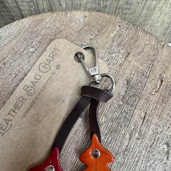 Leather Purse Charm Oak Tree Leaf Bag Charm Genuine Leather Purse Keychain NEW - Picture 4 of 6